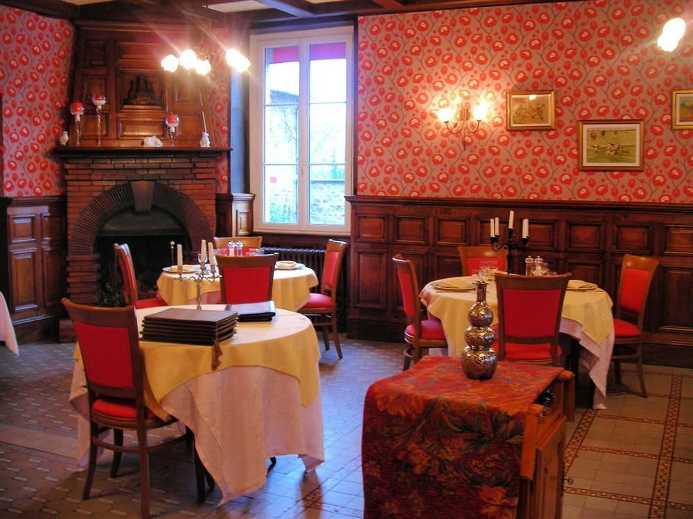 Logis Hotel De France Restaurant Grill Domfront  Exterior foto