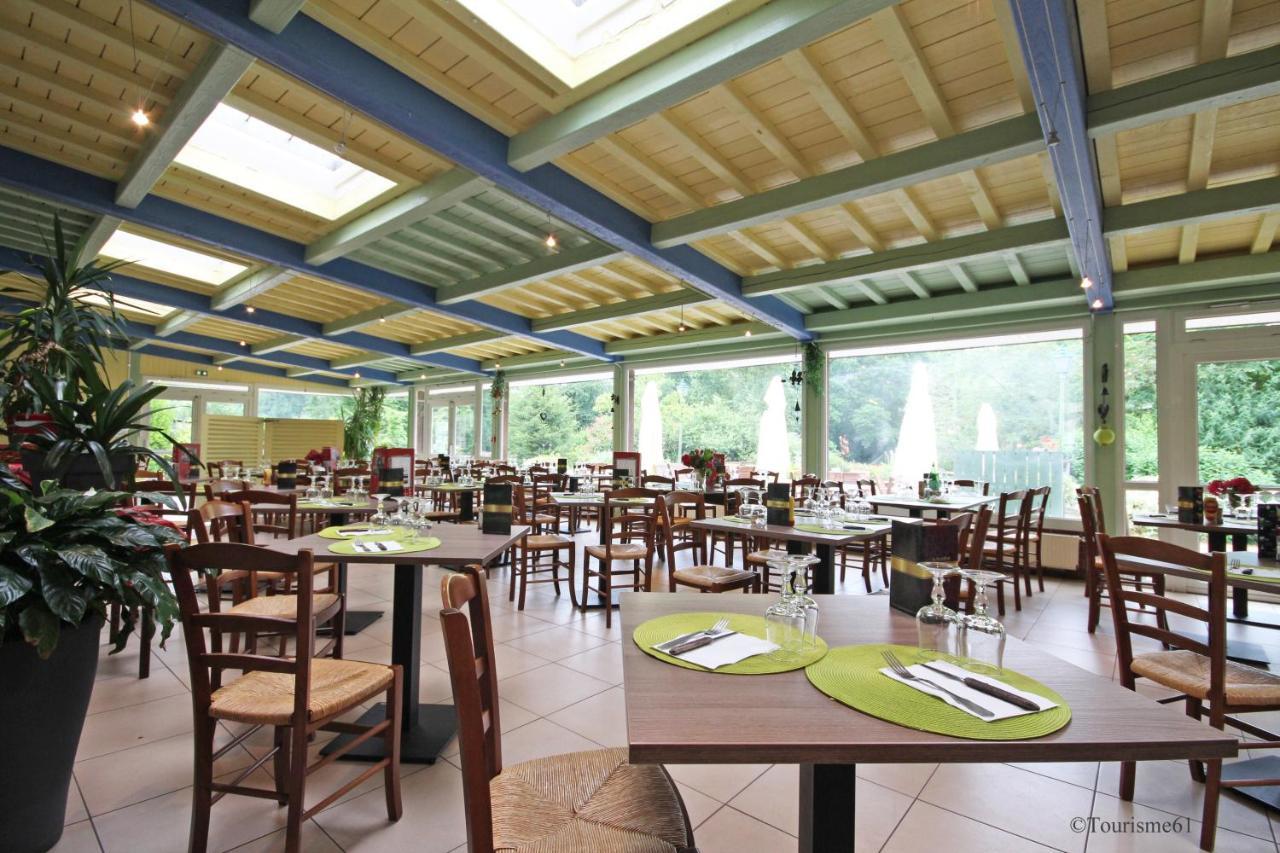 Logis Hotel De France Restaurant Grill Domfront  Exterior foto